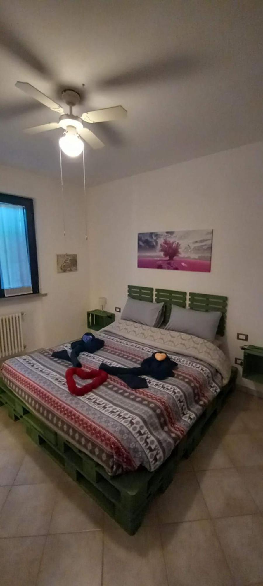 Casa Appartamento Vacanze La Fermata Delle Rondini Castello di Annone Exteriér fotografie