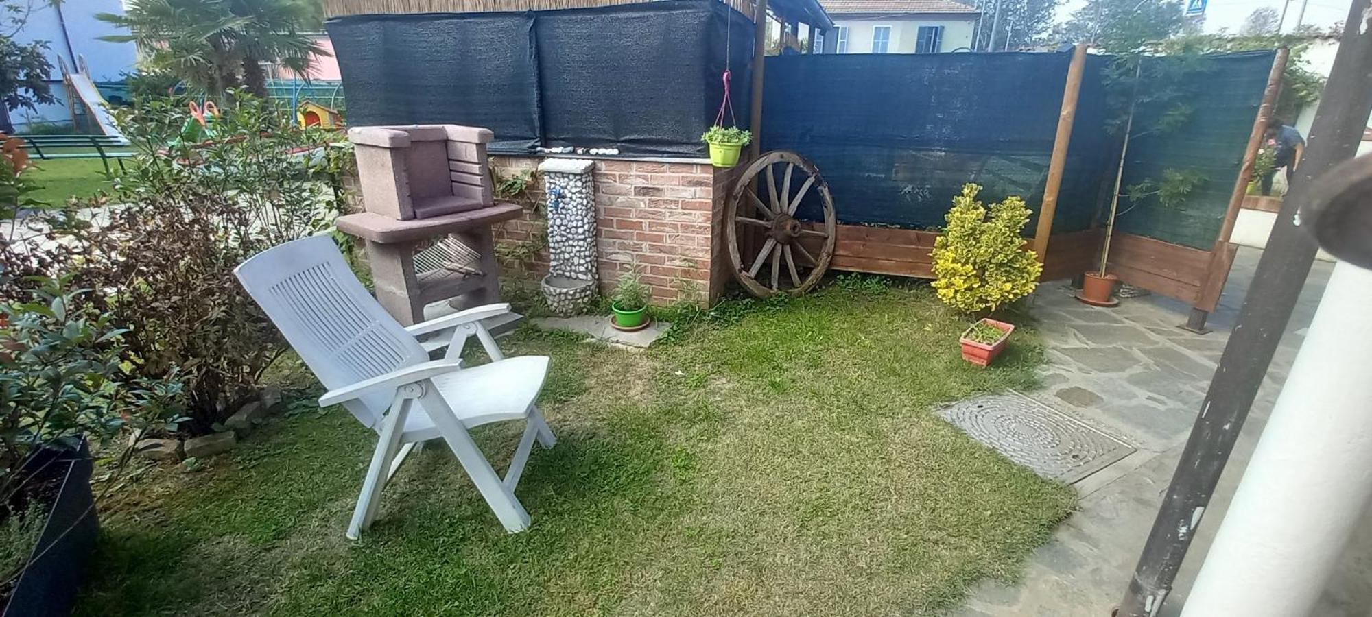 Casa Appartamento Vacanze La Fermata Delle Rondini Castello di Annone Exteriér fotografie