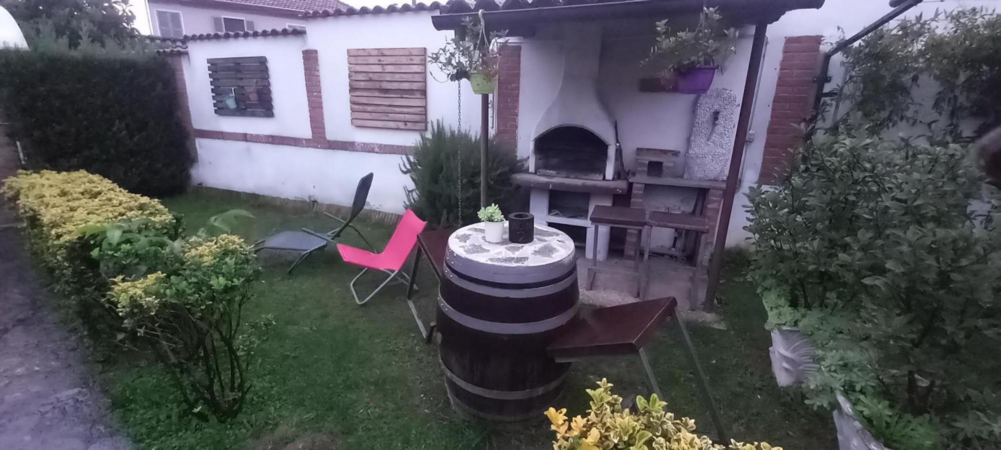 Casa Appartamento Vacanze La Fermata Delle Rondini Castello di Annone Exteriér fotografie
