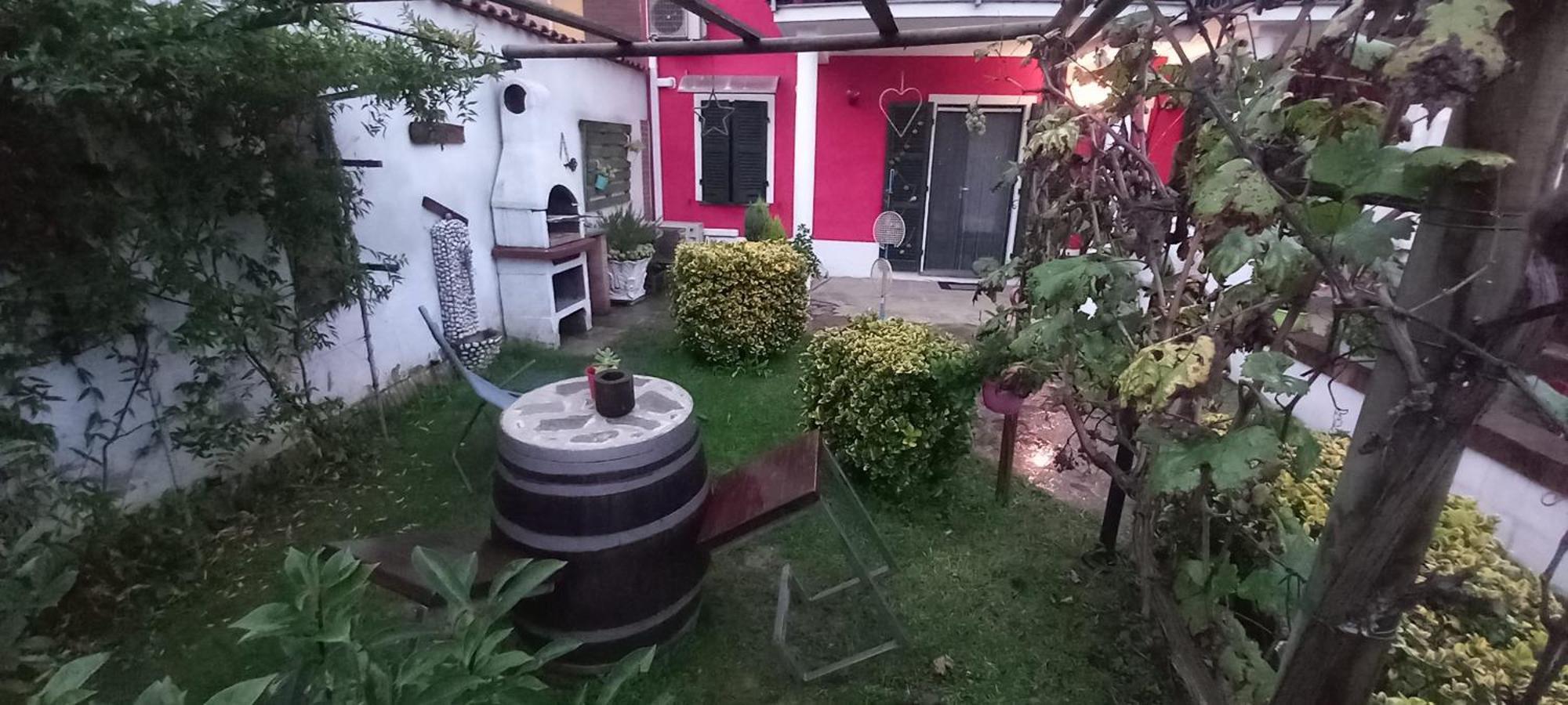 Casa Appartamento Vacanze La Fermata Delle Rondini Castello di Annone Exteriér fotografie