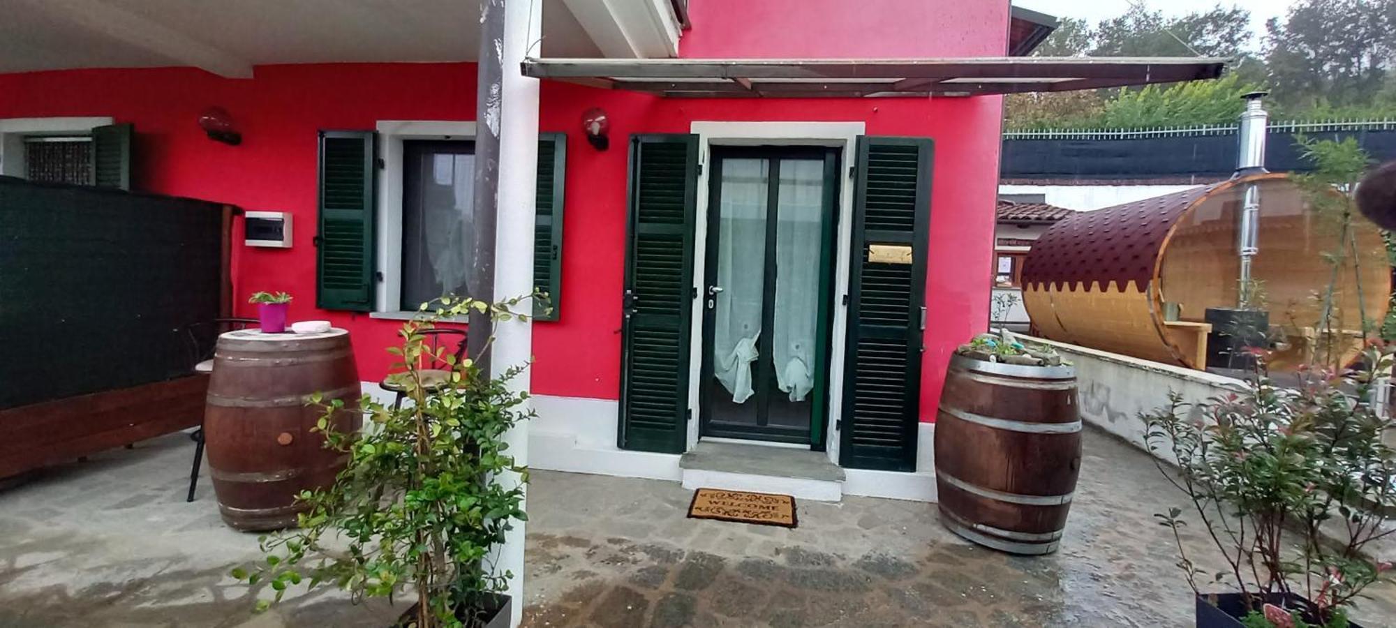 Casa Appartamento Vacanze La Fermata Delle Rondini Castello di Annone Exteriér fotografie